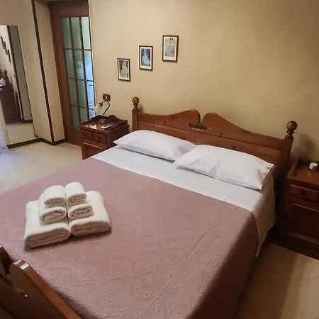 La Casa Di Gio Naples